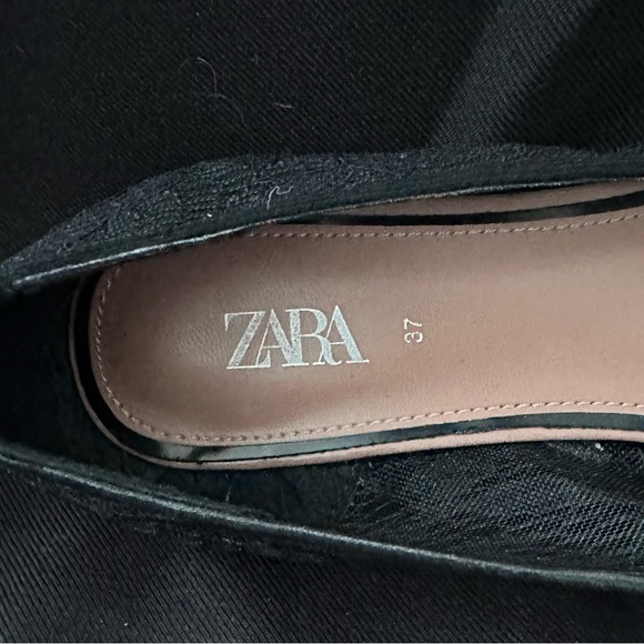 Zara Lace Flats - Picture 4 of 5